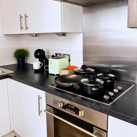 公寓 Location 2 Bed Right In Centre - Disabled Access *